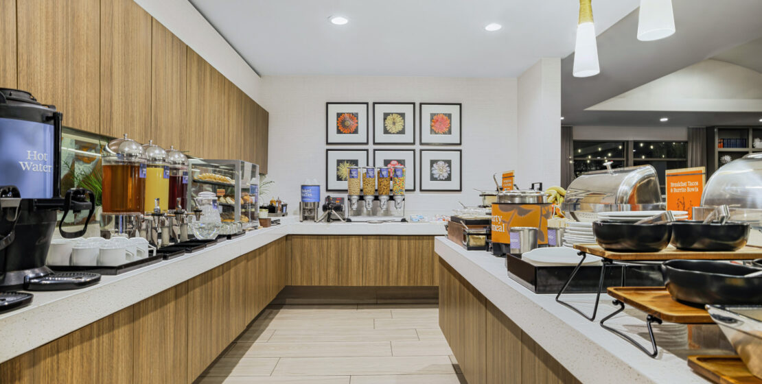 Breakfast Room